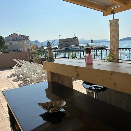 公寓 Private Corner Trogir Split *
