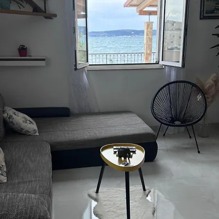 Private Corner Trogir Split 아파트 Kaštela