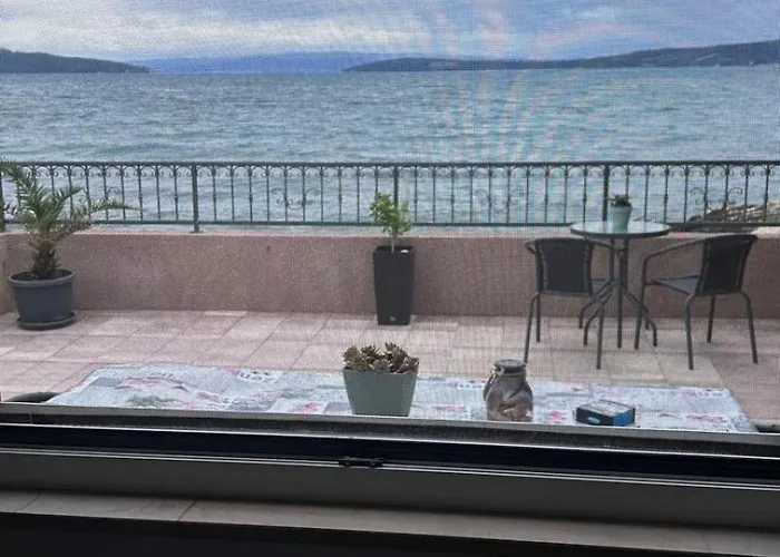 Private Corner Trogir Split Apartman