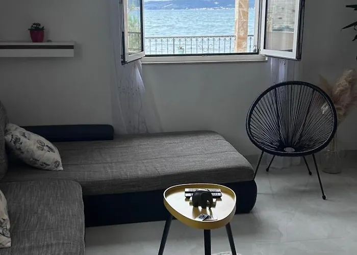 Private Corner Trogir Split Apartman Kaštela