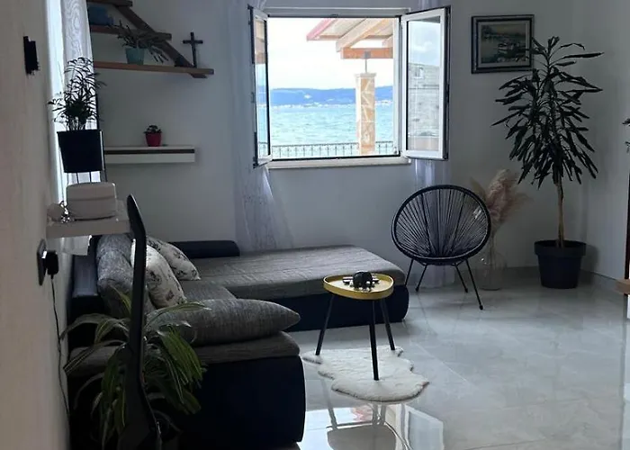 Apartman Private Corner Trogir Split Kaštela