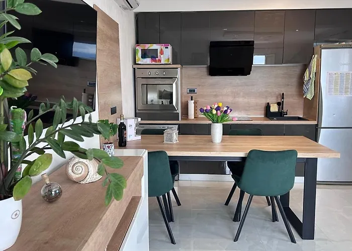 Private Corner Trogir Split Apartman Kaštela