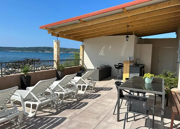 Private Corner Trogir Split Apartman